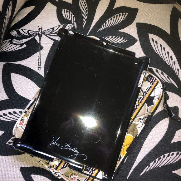 Vera Bradley iPad case with matching iPad bag - Picture 2 of 3